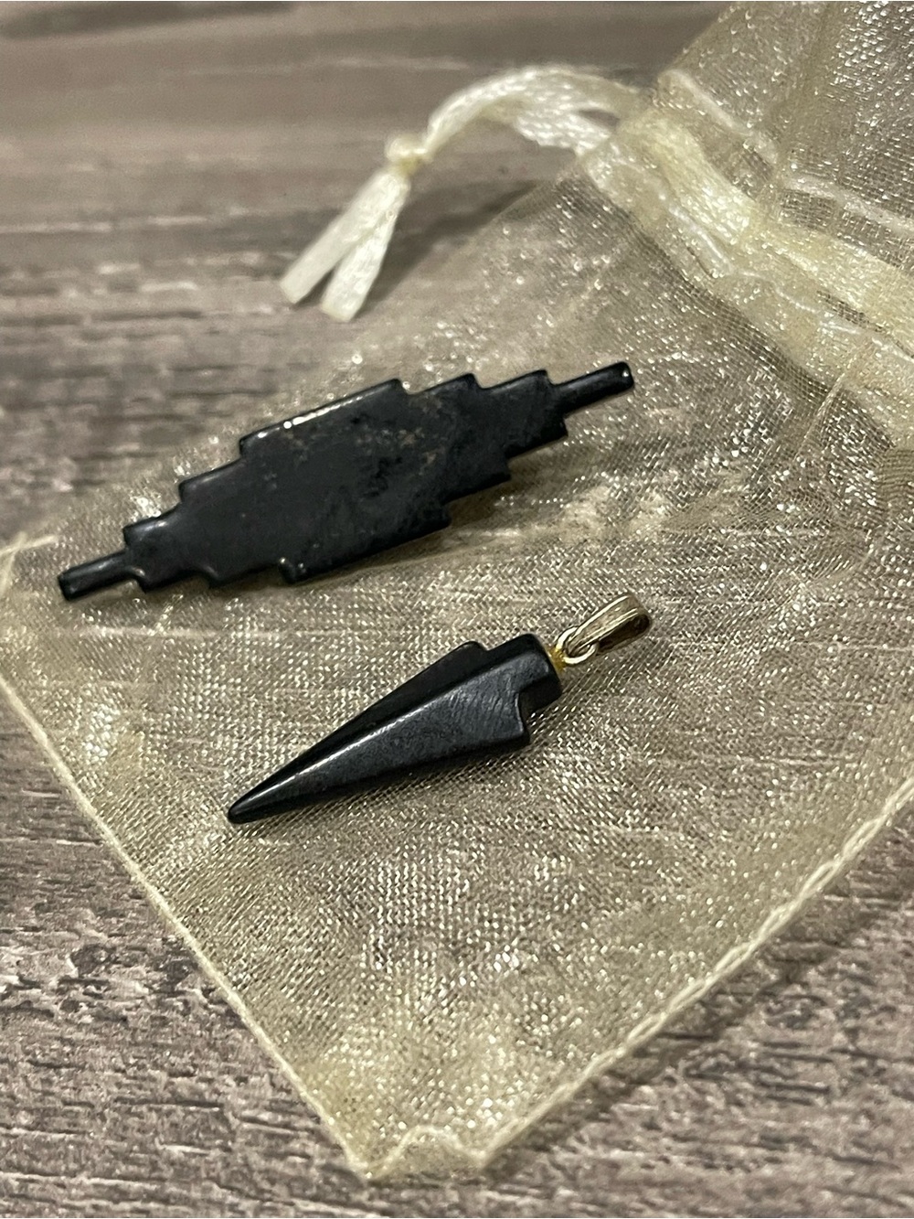 Black Jade Onyx Spike Pendant & Art Deco Nuevo Pin
